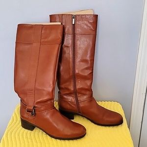 Riding boots